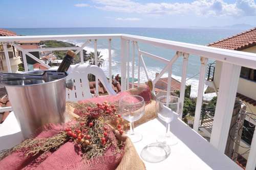 www.bratibeach.com