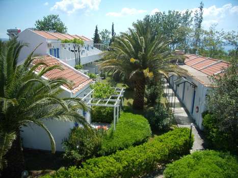 www.aegeon-lesvos.gr