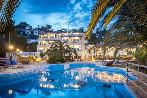 www.stafylos-suites.gr
