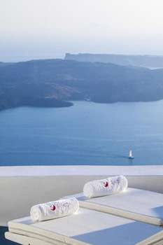 www.alikosuites.com