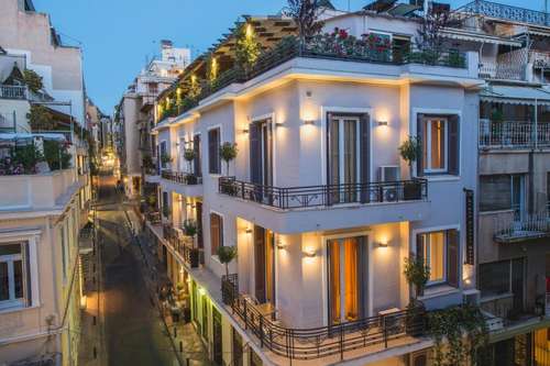 www.kimonhotelathens.com