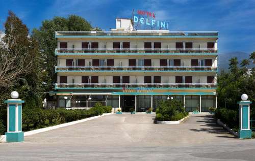 www.delfini-hotel.gr