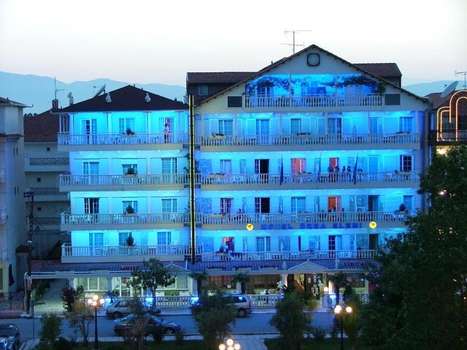 www.hotel-oreaeleni.gr