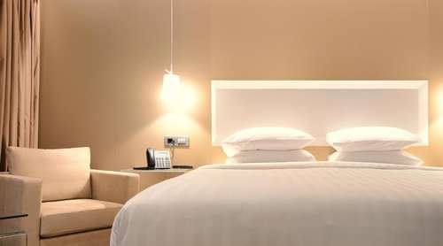www.saz-hotel.com
