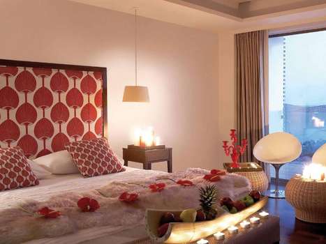 www.vouliagmenisuites.com