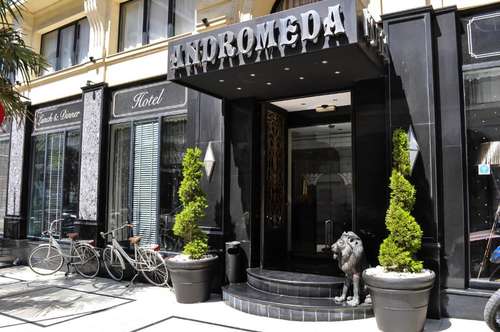 www.andromeda-hotel.gr