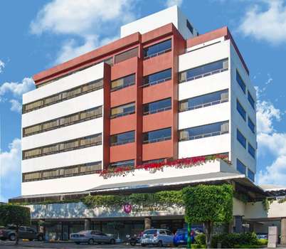 www.santanderplaza.com