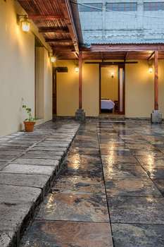 www.hotelresidenciadelpuente.com