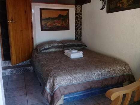www.hotelnuestrosueno.com