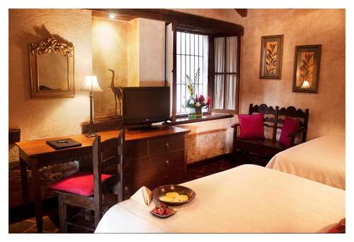 www.hotelmesondemaria.com