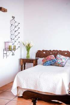 www.naifhotelboutique.com