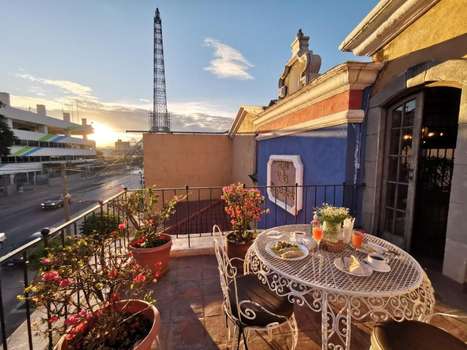 www.hotelvillaespanola.com