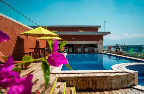www.latamhotelxela.com