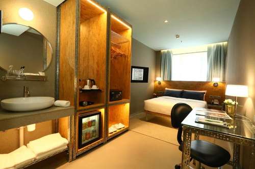 www.indhotel.com