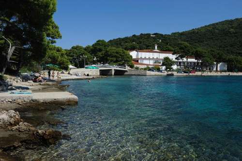 www.hotel-solitudo.com