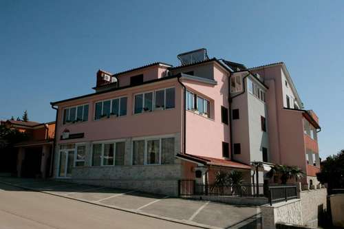 www.hotel-artecasa.hr