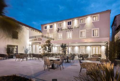 www.torretta-palace.com
