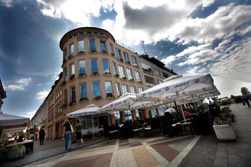 www.savus-hotel.com