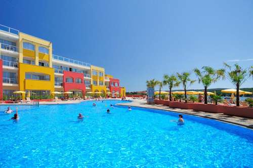 www.aparthoteldelmar.com