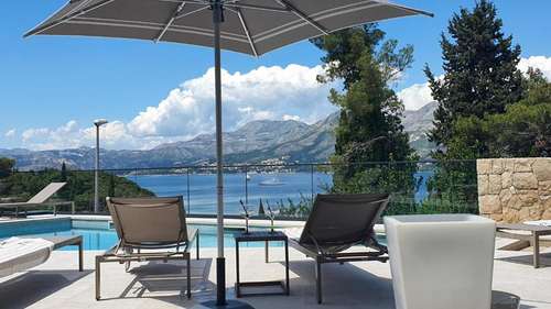 www.hotelseventh.com