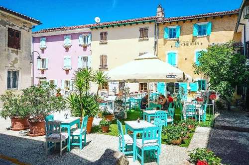 www.hotel-chersin.com