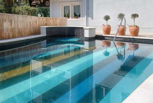 www.bobanluxurysuites.com