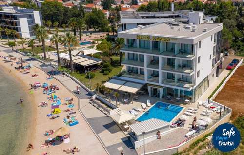 www.hotel-kaneo.hr
