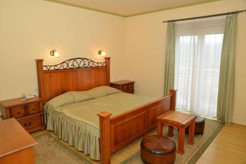 www.hotel-venezia.hr