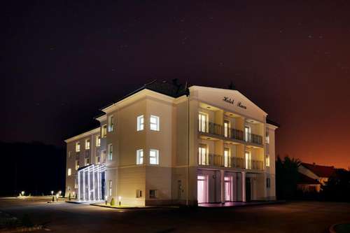 www.hotelraca.hr