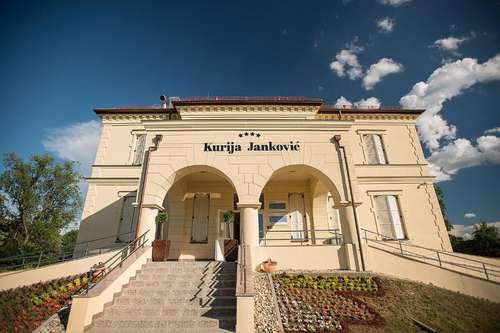 www.kurija-jankovic.com