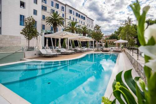 www.hotelpark-split.hr