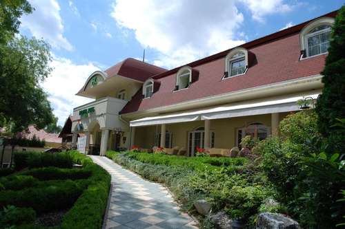 www.hotel-kiss.hu