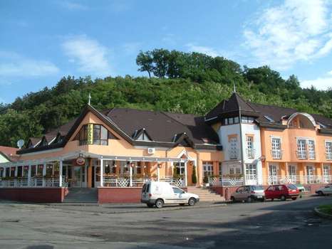 www.galcsikhotel.hu