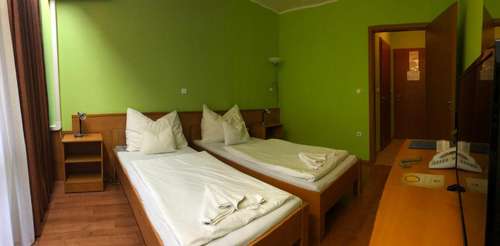 www.szolnokhotel.hu