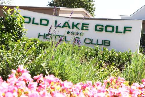 www.oldlakegolf.com