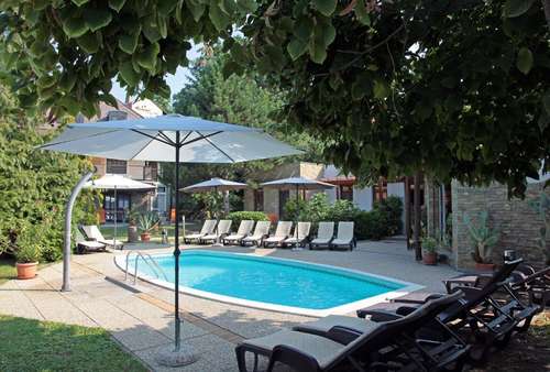 www.adlerhoteltihany.hu