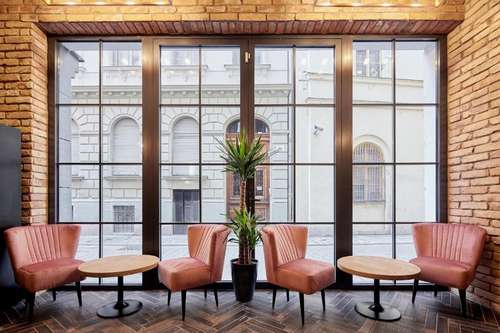 www.hotelmemories.hu