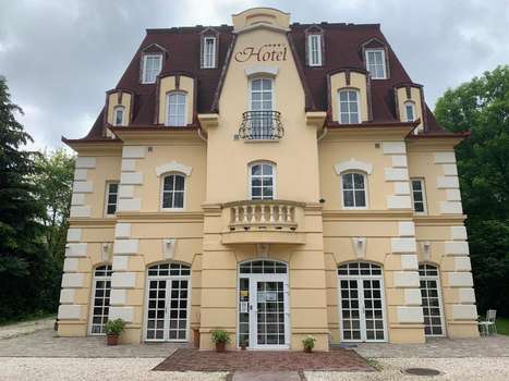 www.hotelwalzer.hu