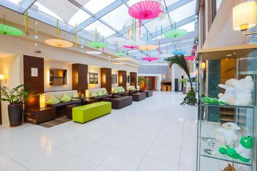 www.ceplazahotel.hu