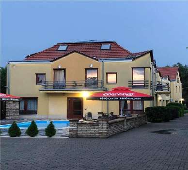www.brillhotel.hu