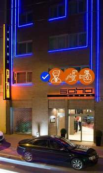 www.sohoboutiquehotel.com