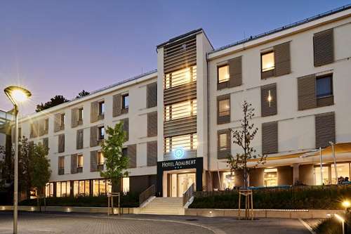 www.hoteladalbert.hu