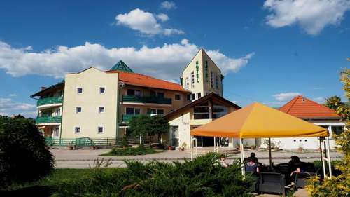 www.aquathermhotel.hu