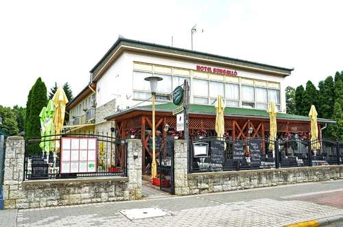 www.hotelbungallo.com