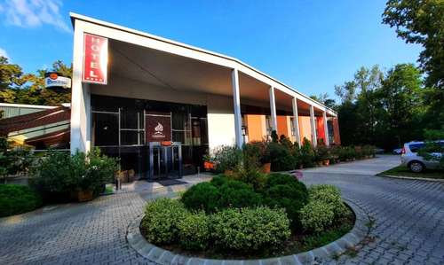 www.veronikahotel.hu