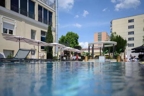 www.hotelaurumfamily.hu