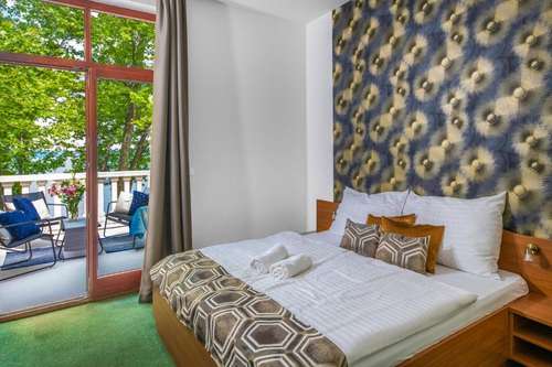 www.annavillahotel.hu