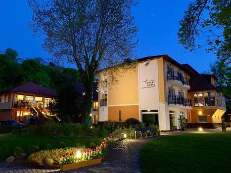 www.topart-hotel.hu