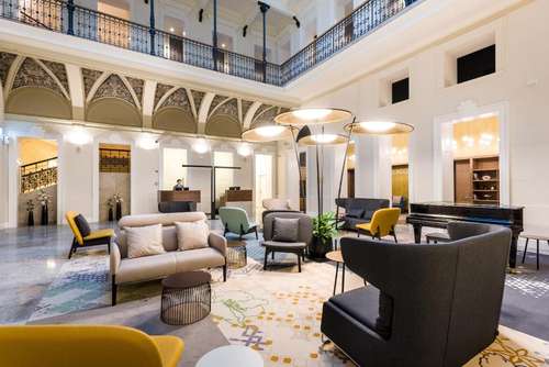 www.hotelmomentsbudapest.hu