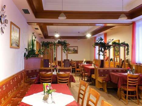 www.hoteldenis.hu